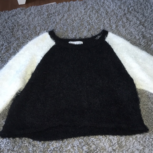 Planet Gold Sweaters - Planet Gold soft fuzzy crop sweater